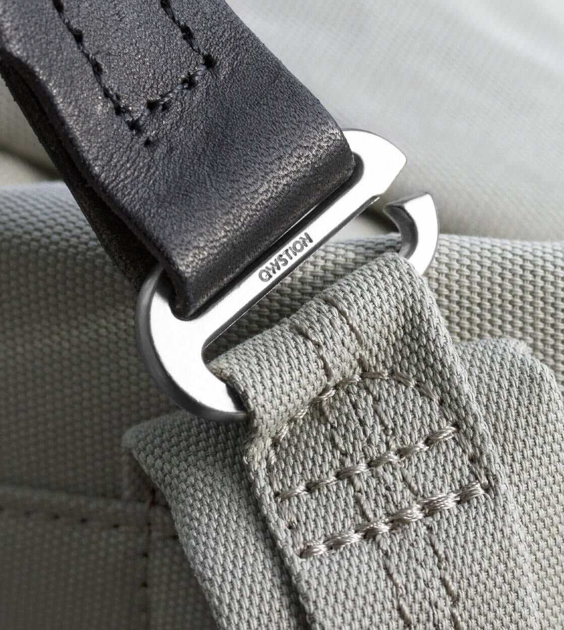 Qwstion Backpack Roll Pack limestone