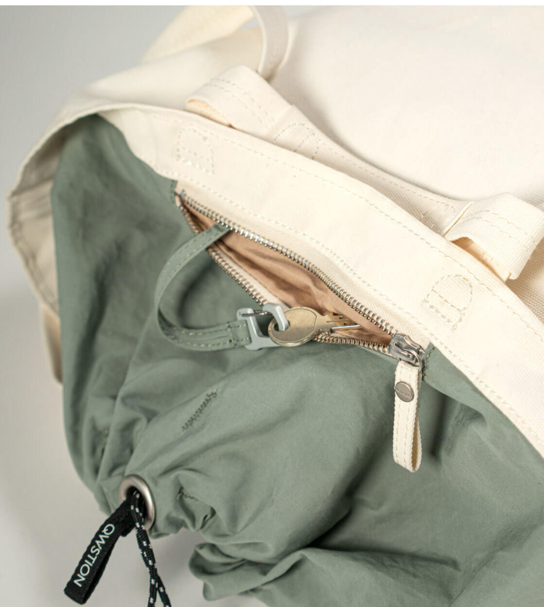 Qwstion Bag Tote LG natural white heron
