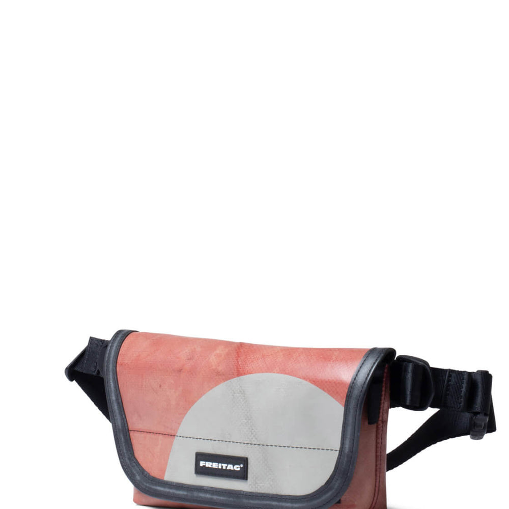 
                      
                        Freitag Bag Jamie red/silver
                      
                    