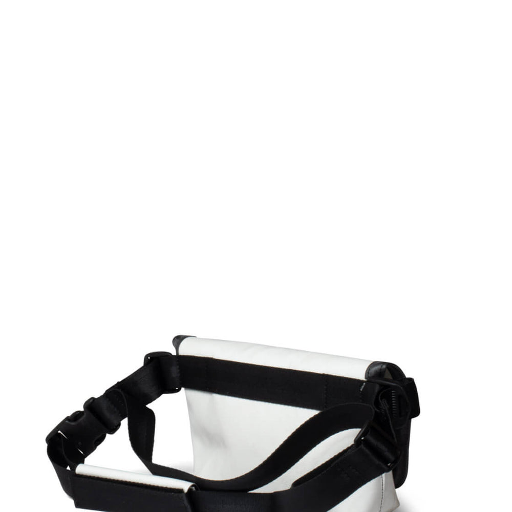 
                      
                        Freitag Bag Jamie white/blue
                      
                    