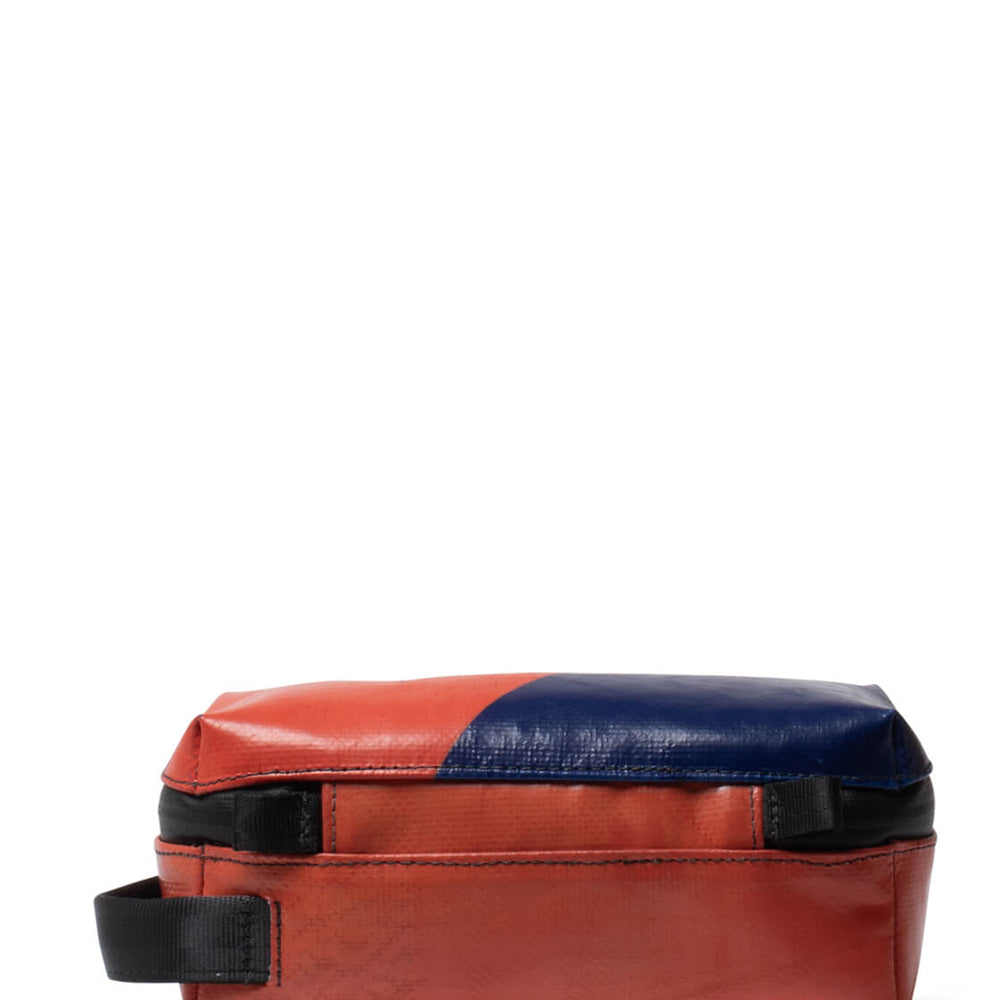Freitag Toiletry Kit Cheyenne orange/blue