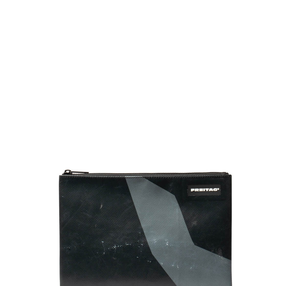 Freitag Pouch Chuck black/grey