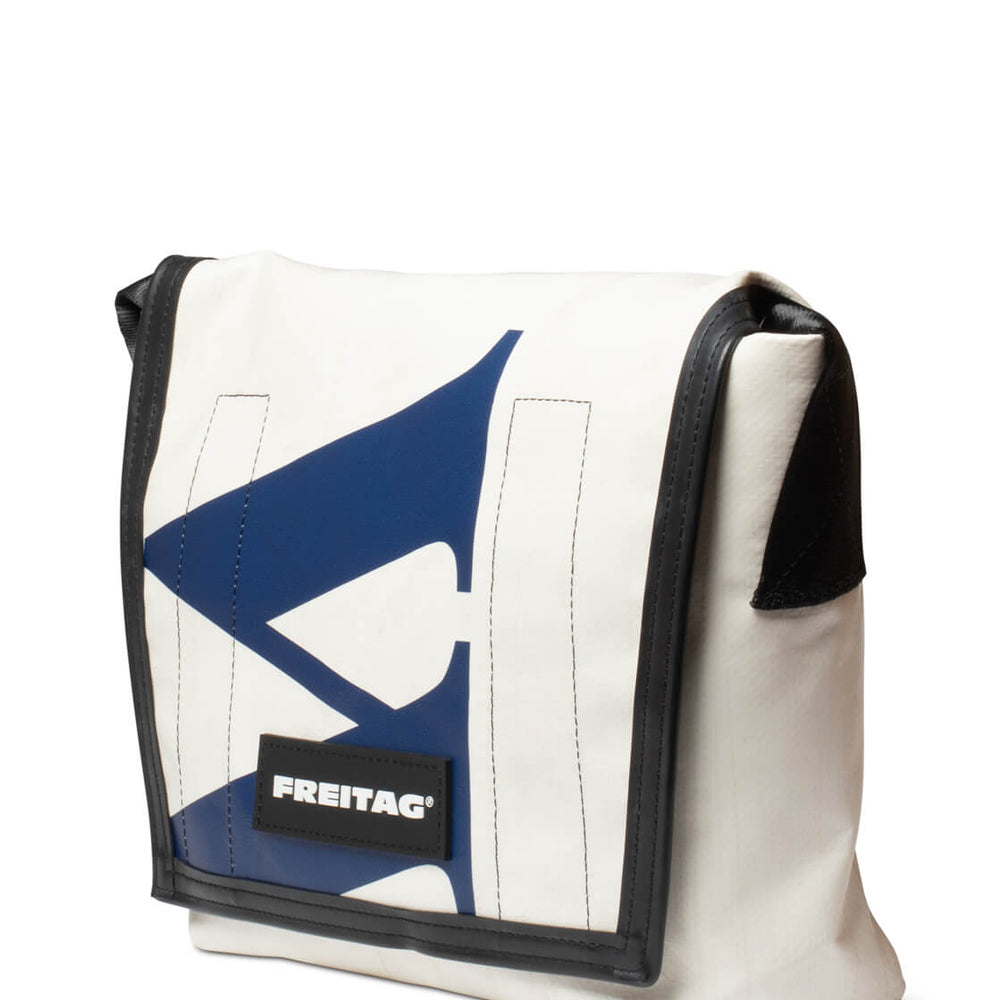 Freitag Bag Lassie white/blue