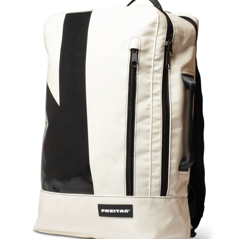 Freitag Backpack Hazzard white/black