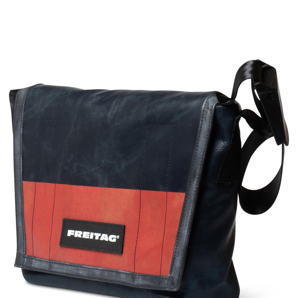 Freitag Bag Lassie blue almost black/red