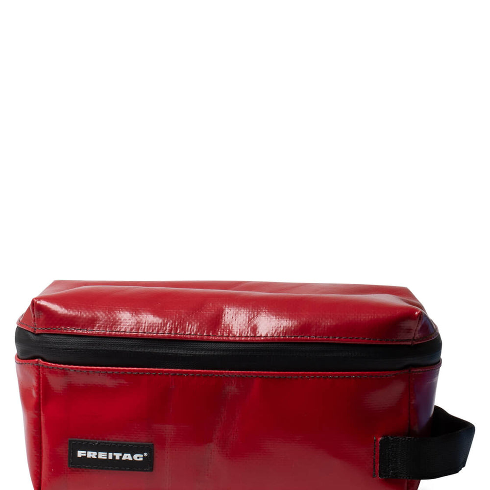 Freitag Toiletry Kit Wayne red