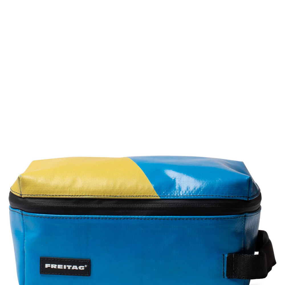 Freitag Toiletry Kit Wayne blue/yellow
