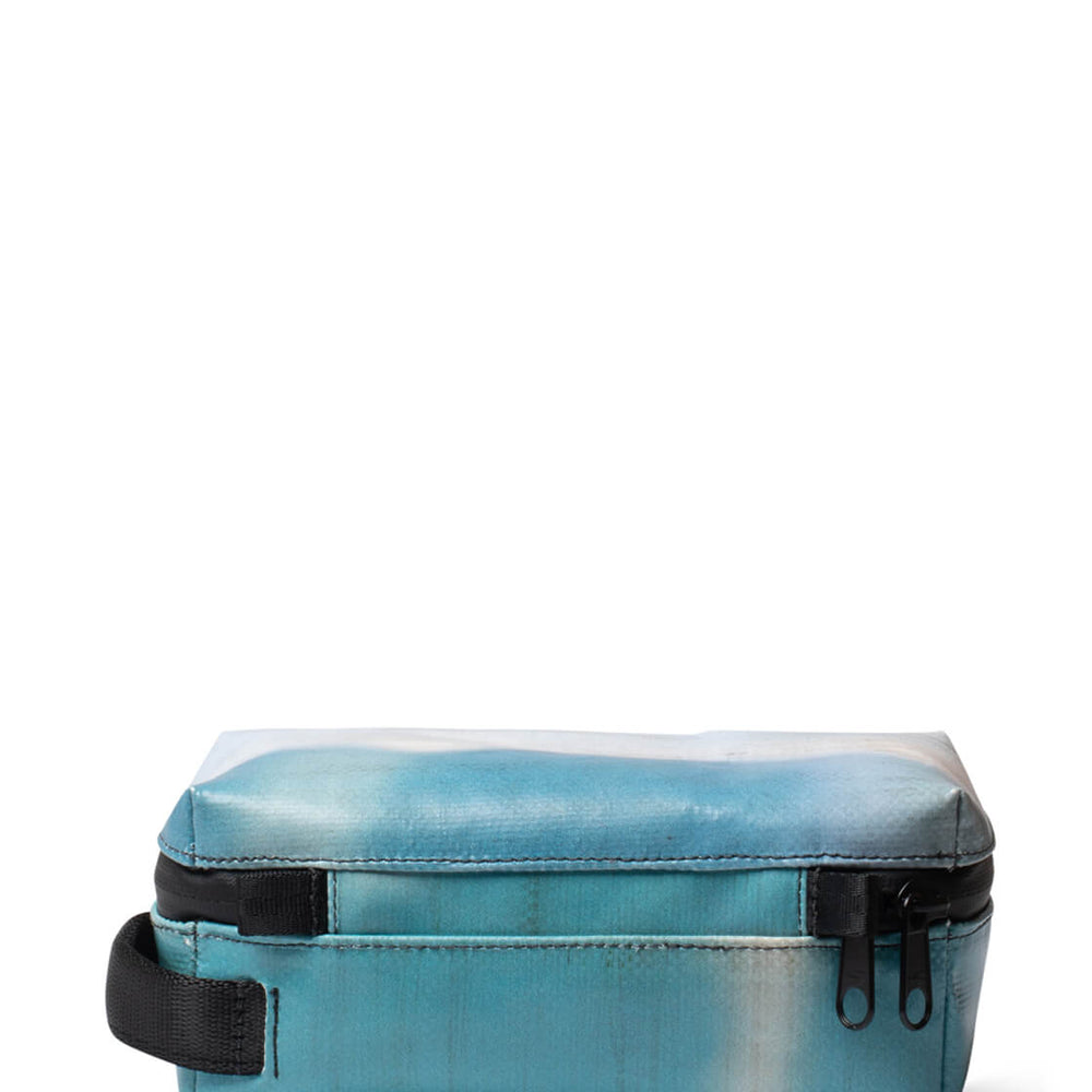 Freitag Toiletry Kit Cheyenne blue/blue/white