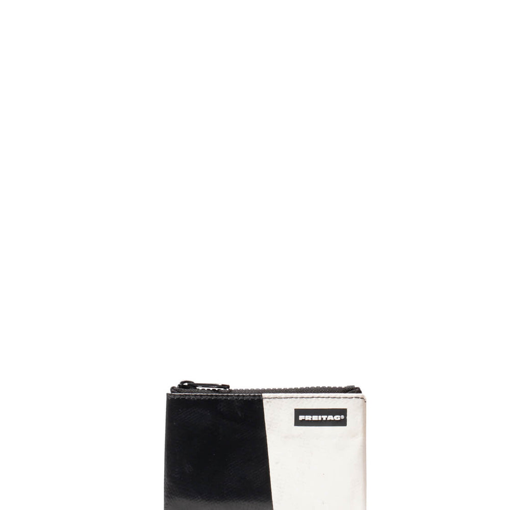 Freitag Pouch Blair black/white