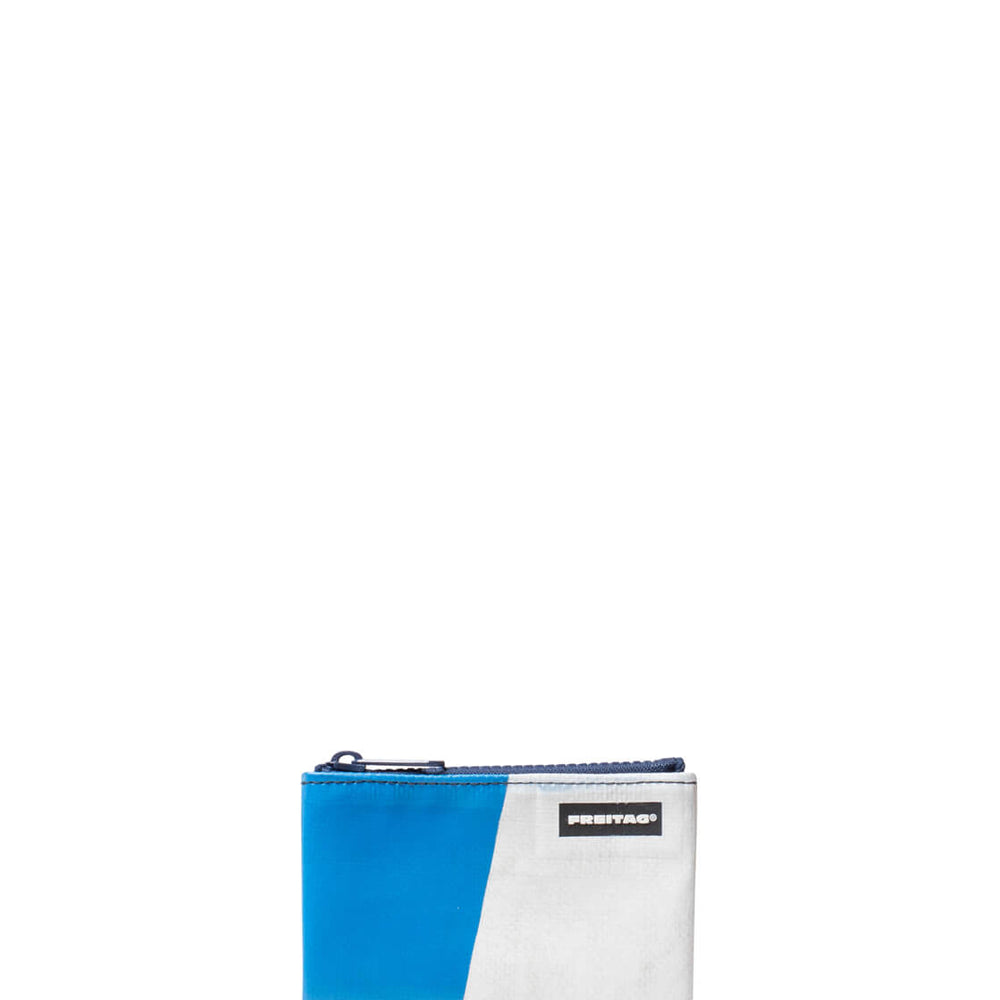 Freitag Pouch Blair white/blue
