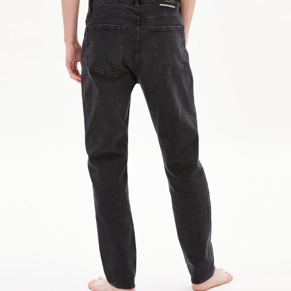 
                      
                        Armedangels Jeans Aarjo black foggy
                      
                    