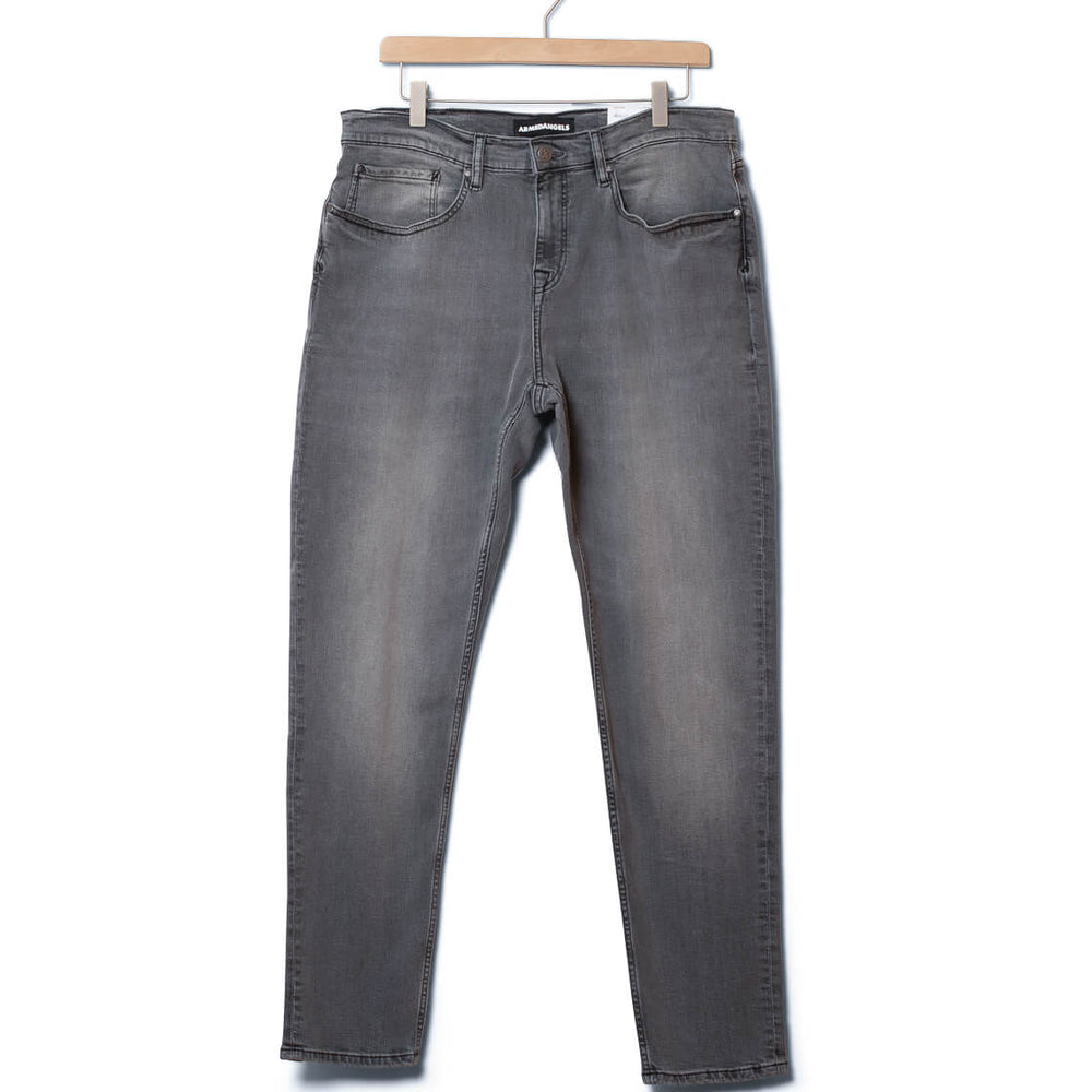 
                      
                        Armedangels Jeans Aarjo grey harbor
                      
                    