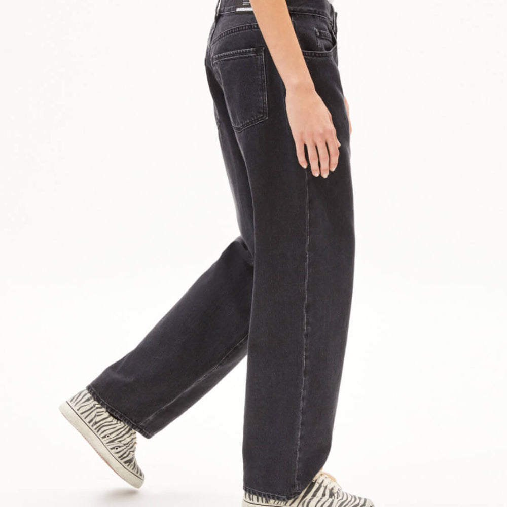 
                      
                        Armedangels W Jeans Haayi grey washed down black
                      
                    