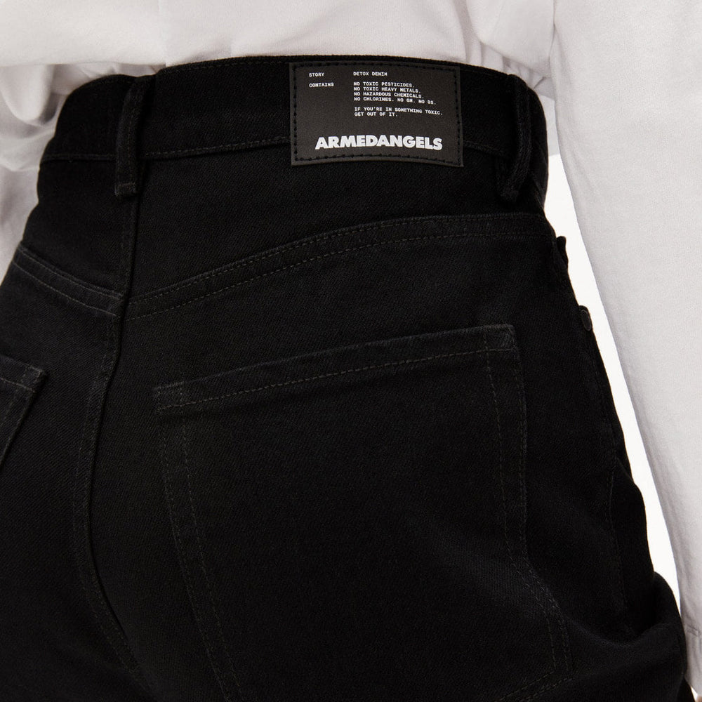 
                      
                        Armedangels W Jeans Mairaa black rinsed
                      
                    