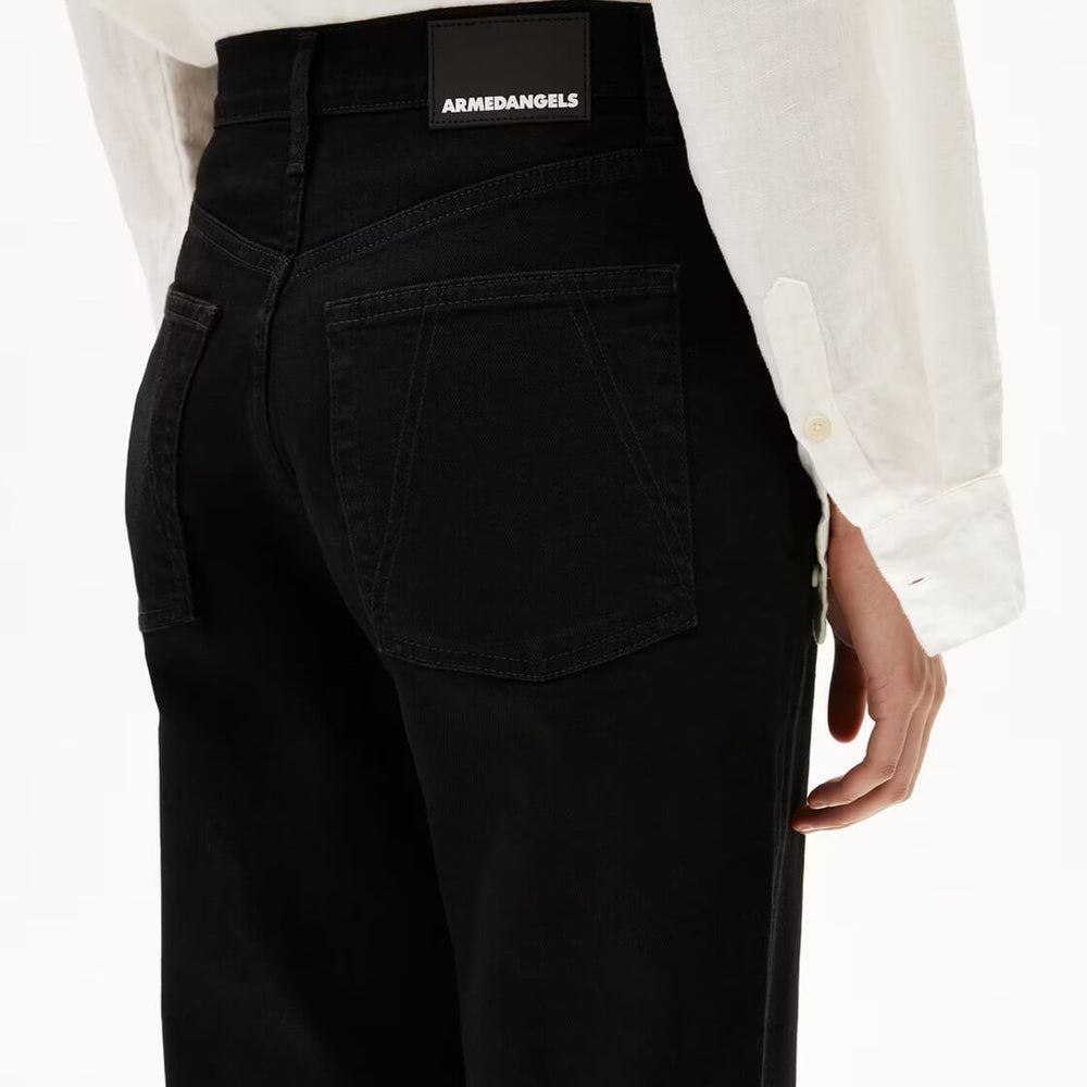 
                      
                        Armedangels W Jeans Mairaa black
                      
                    