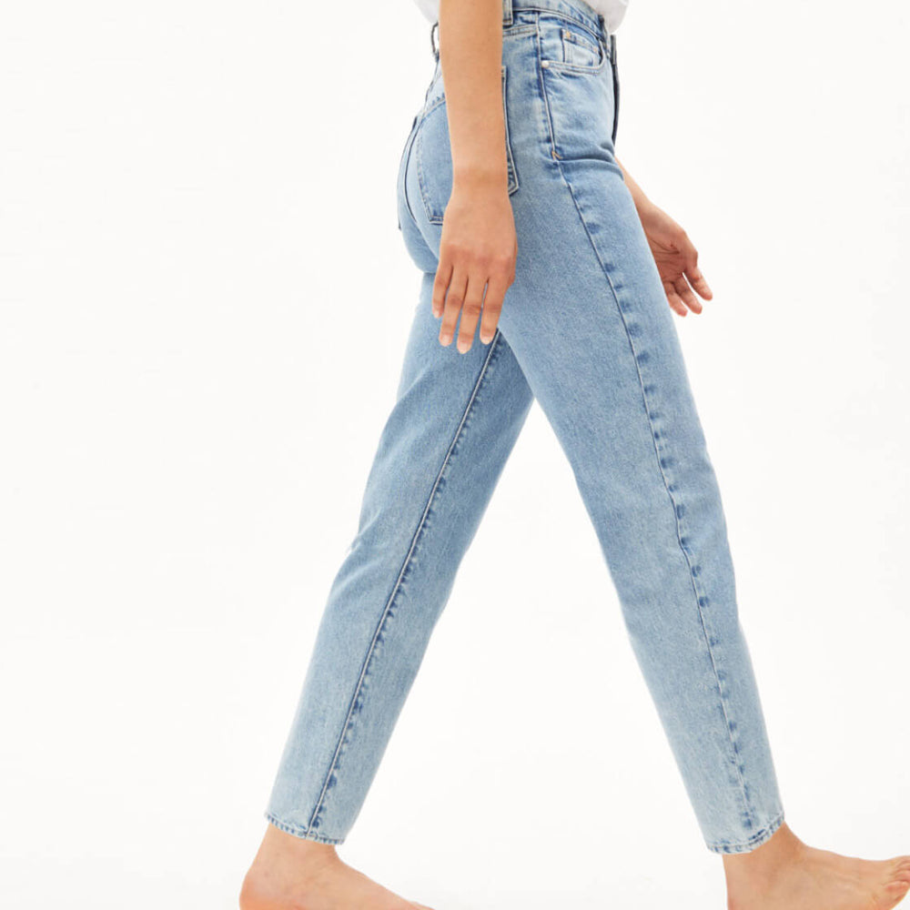 
                      
                        Armedangels W Jeans Mairaa blue fresh
                      
                    