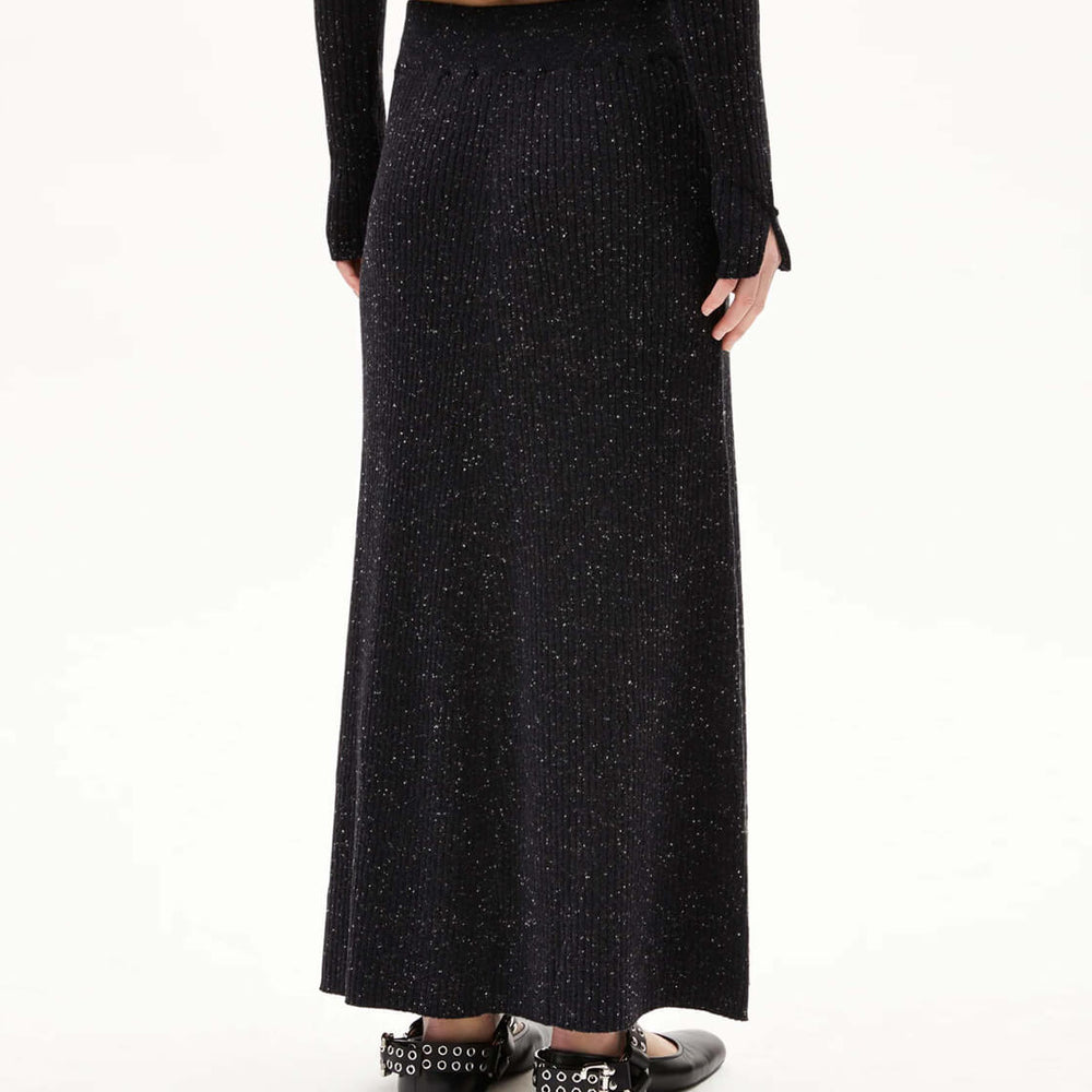 
                      
                        Armedangels W Skirt Hanaa Tweed black oatmilk
                      
                    