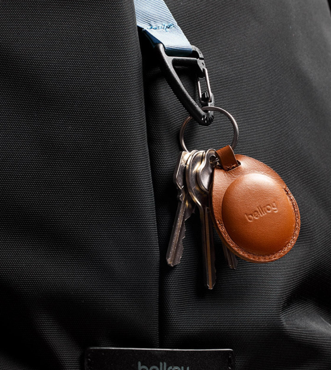 Bellroy AirTag Sleeve Leather brown terracotta