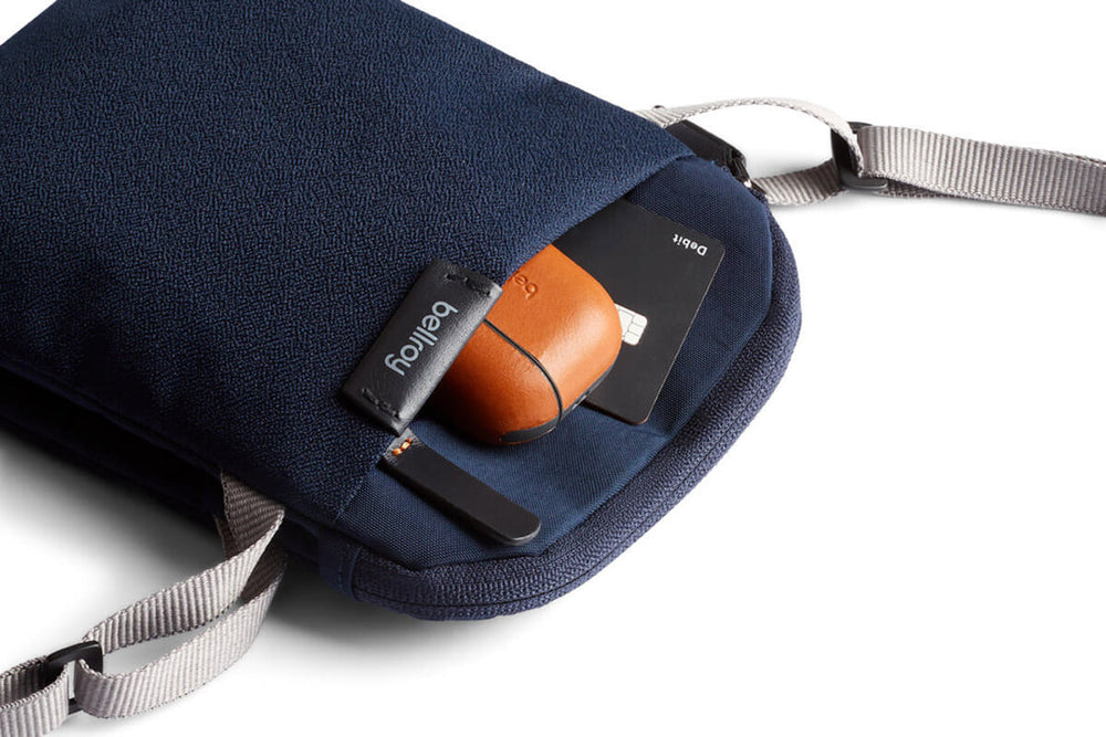 
                      
                        Bellroy Bag City Pouch blue navy
                      
                    