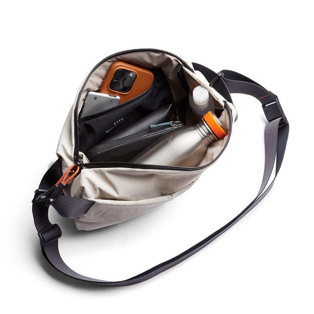 
                      
                        Bellroy Bag Lite Sling grey ash
                      
                    
