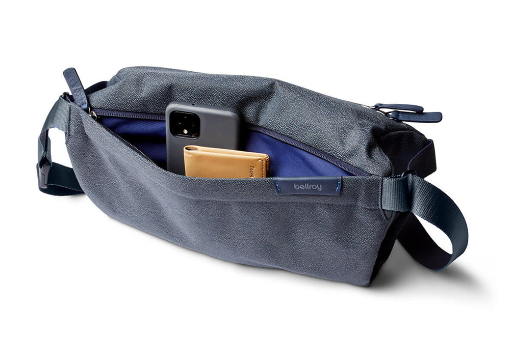 
                      
                        Bellroy Bag Sling grey basalt
                      
                    