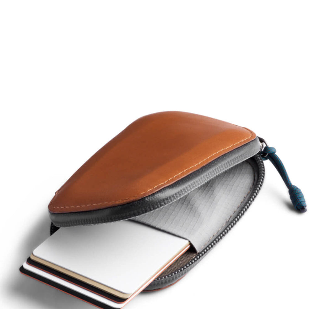 
                      
                        Bellroy Card Pocket All-Conditions brown bronze
                      
                    