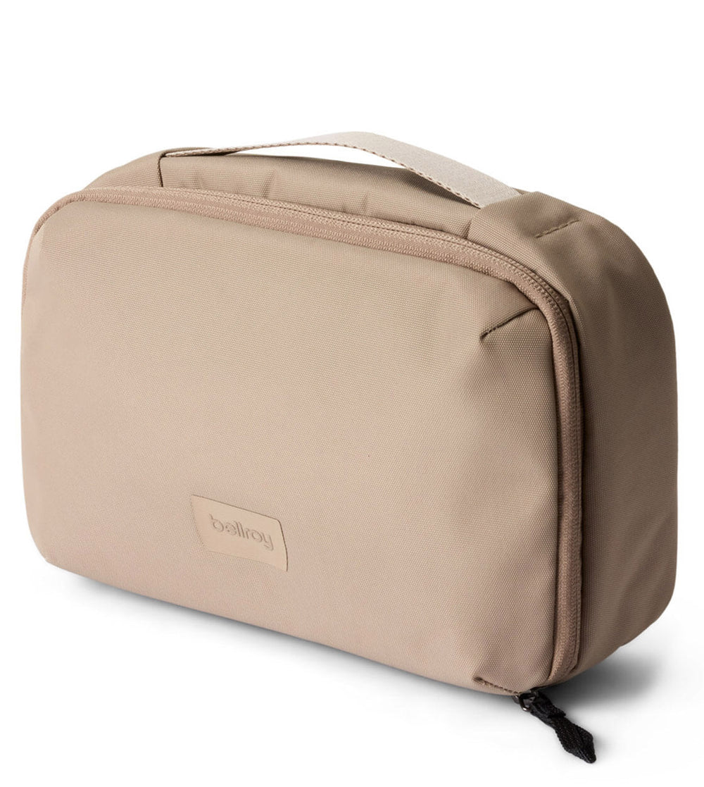 Bellroy Hanging Toiletry Kit beige stone