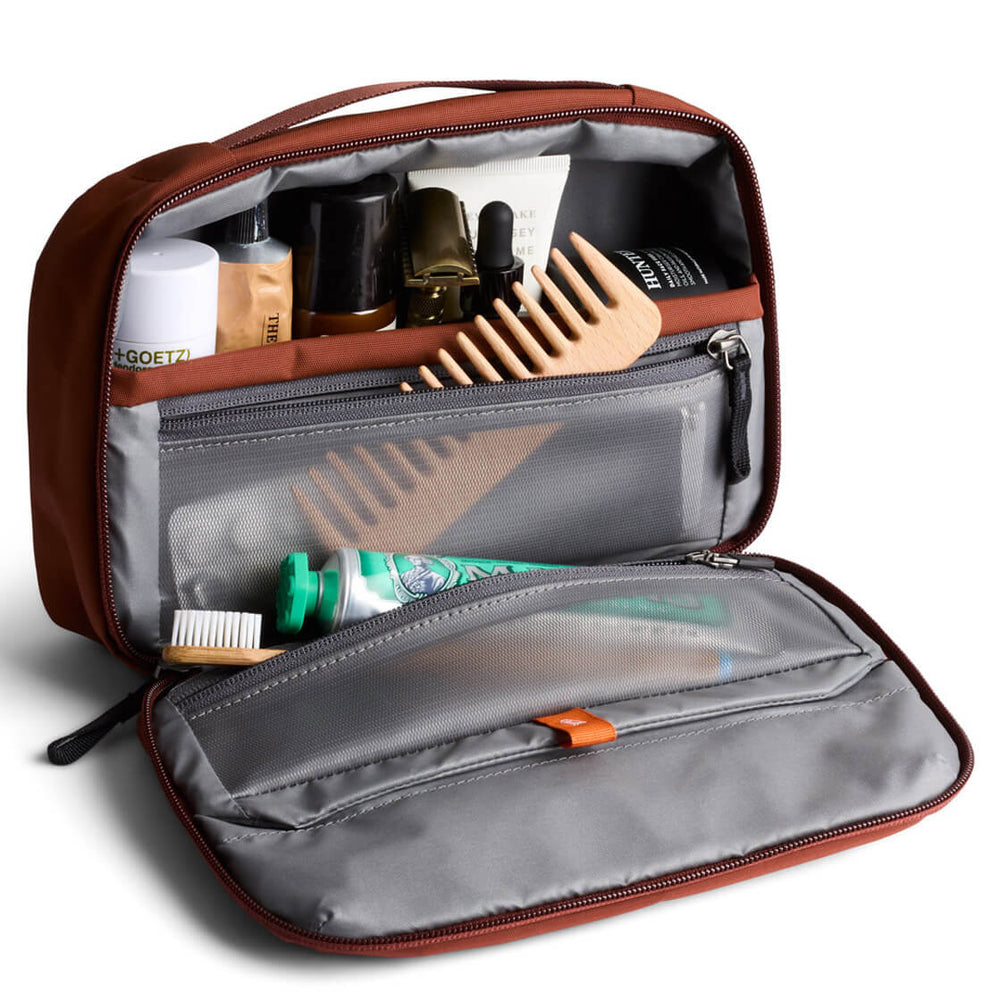 
                      
                        Bellroy Hanging Toiletry Kit red clay
                      
                    