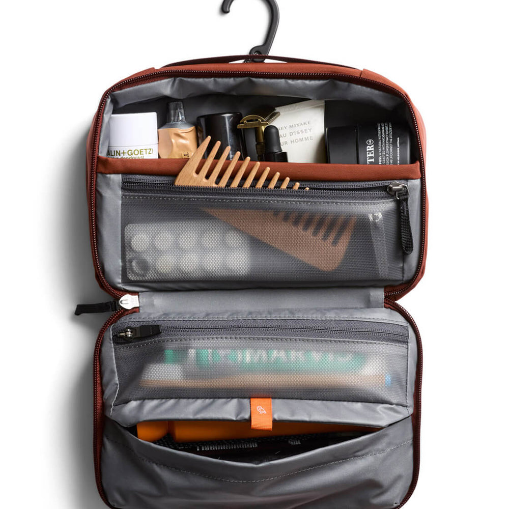 
                      
                        Bellroy Hanging Toiletry Kit red clay
                      
                    