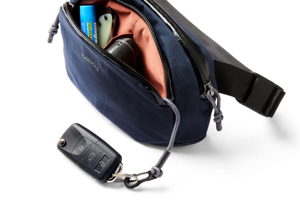 
                      
                        Bellroy Hip Pack Venture blue nightsky
                      
                    