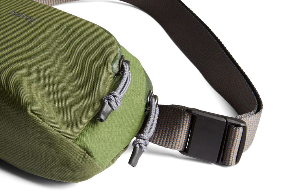 
                      
                        Bellroy Hip Pack Venture green ranger
                      
                    