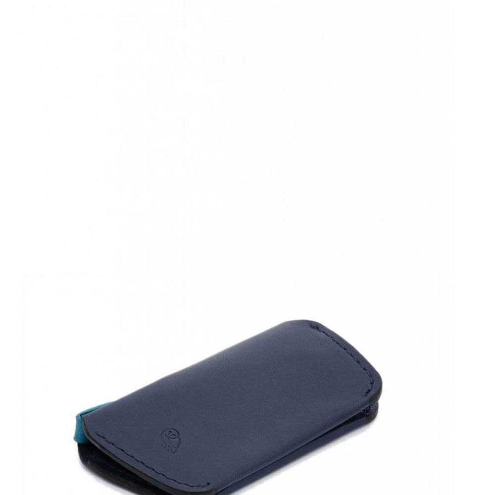 
                      
                        Bellroy Key Cover blue steel
                      
                    