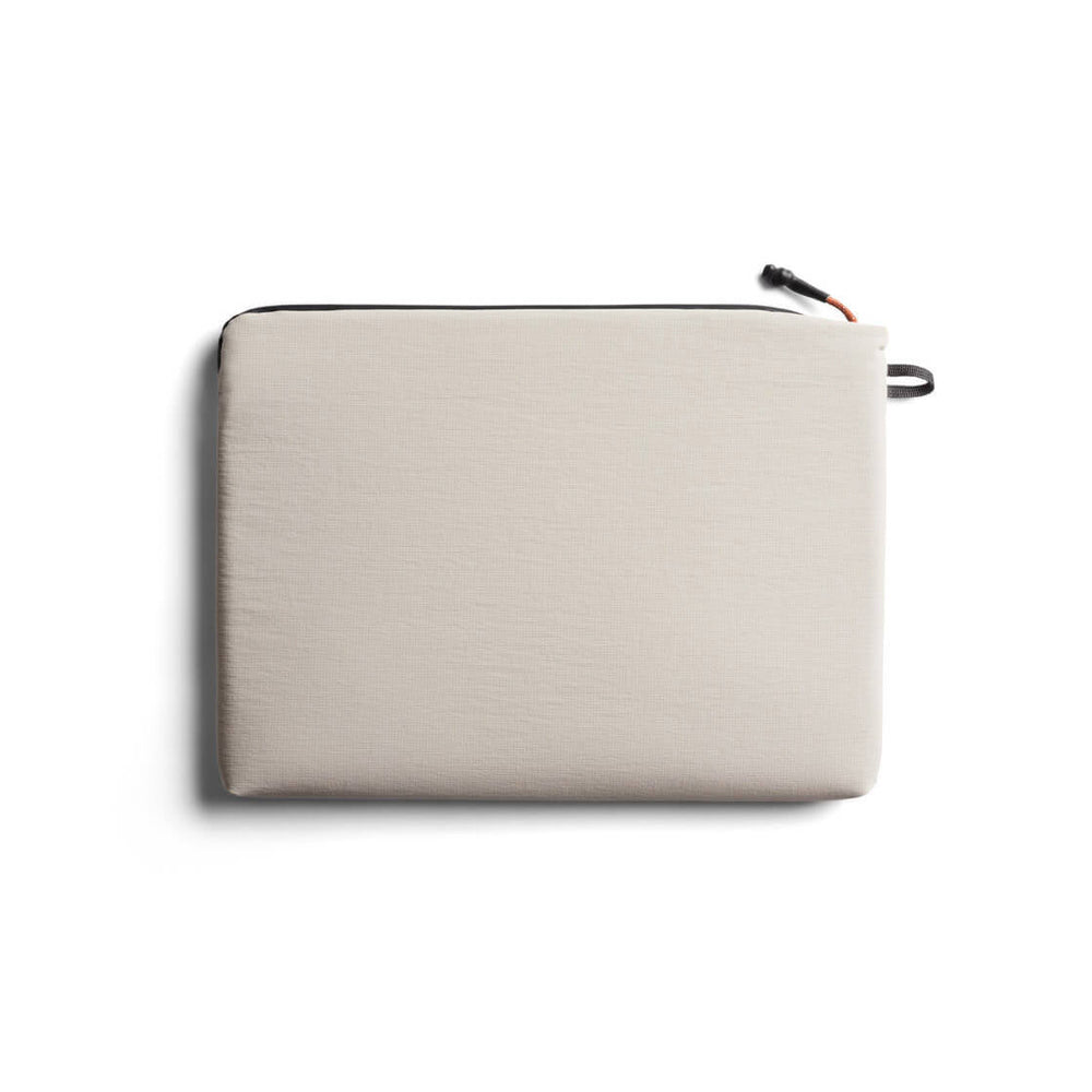 
                      
                        Bellroy Laptop Sleeve Lite 16 Zoll grey ash
                      
                    