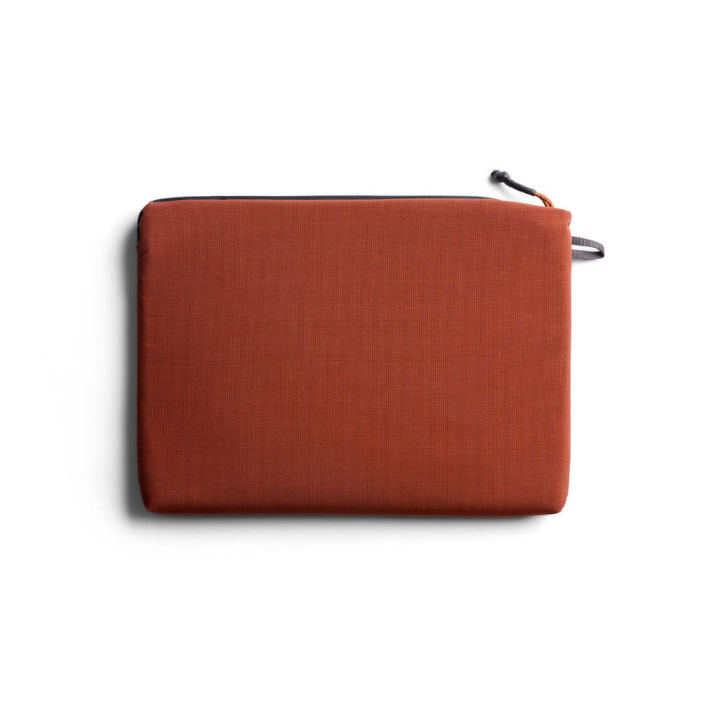 
                      
                        Bellroy Laptop Sleeve Lite 16 Zoll red clay
                      
                    