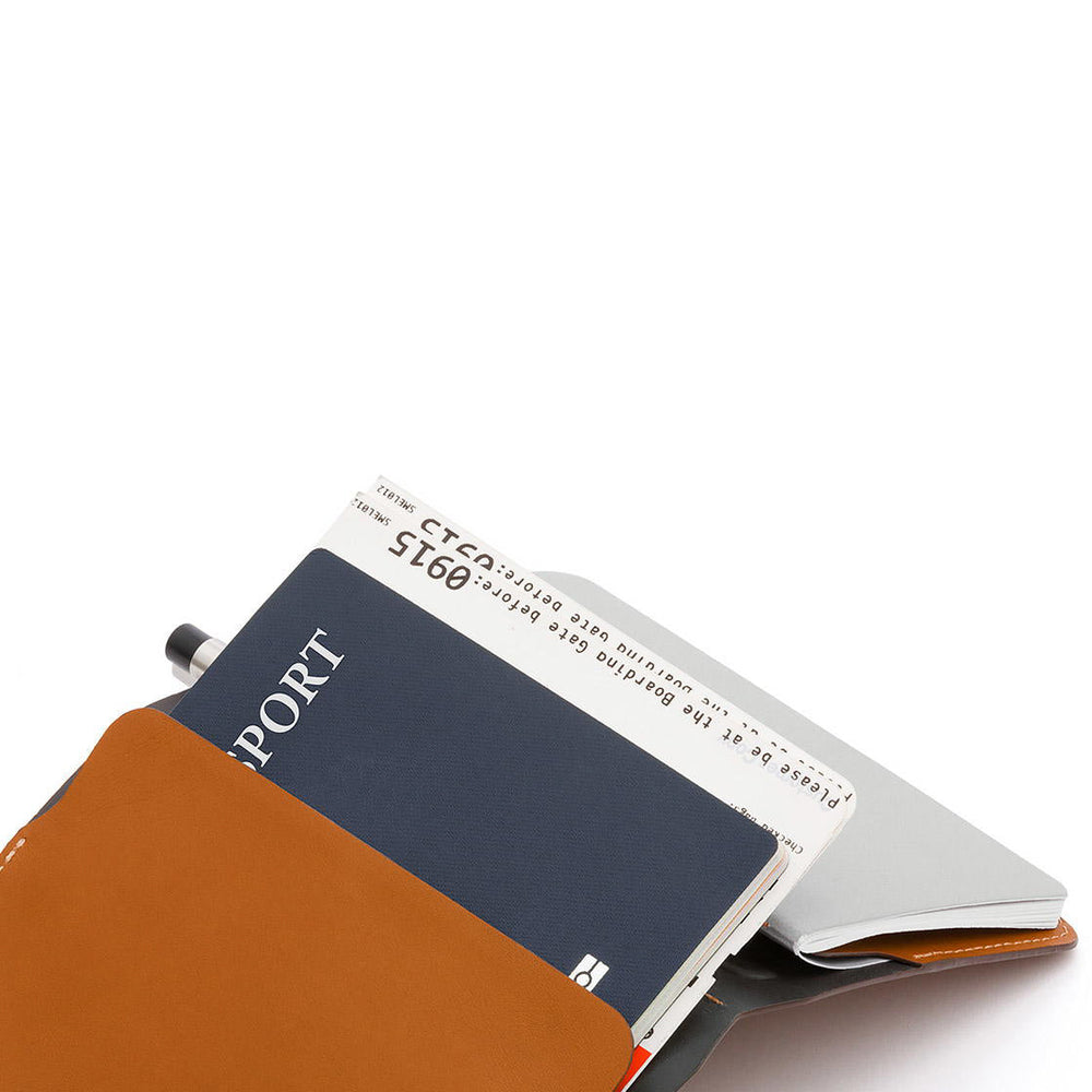
                      
                        Bellroy Notebook Cover Mini brown caramel
                      
                    