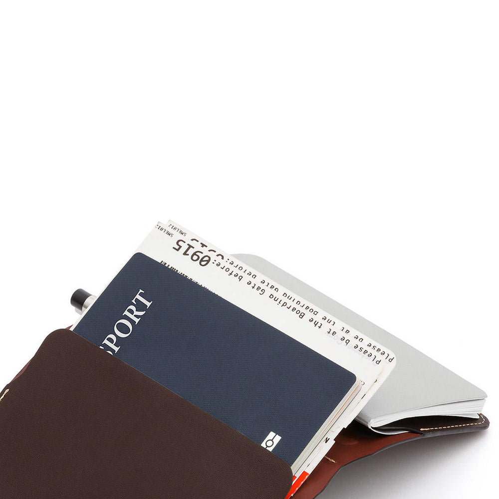 
                      
                        Bellroy Notebook Cover Mini brown java
                      
                    
