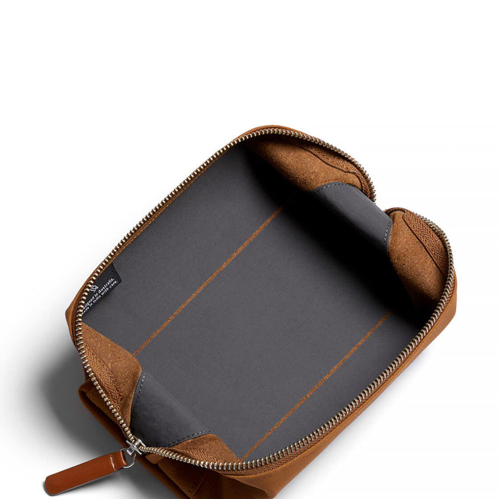 
                      
                        Bellroy Pencil Case Plus Leather brown tan
                      
                    