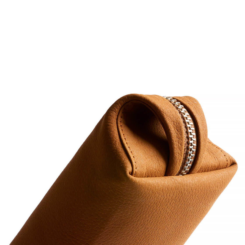
                      
                        Bellroy Pencil Case Plus Leather brown tan
                      
                    