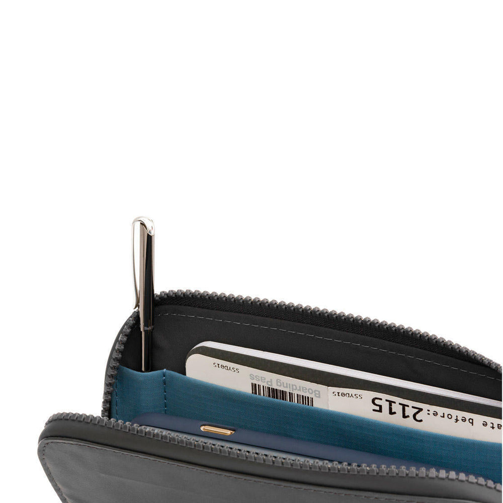 
                      
                        Bellroy Phone Pocket All-Conditions Essentials grey charcoal
                      
                    