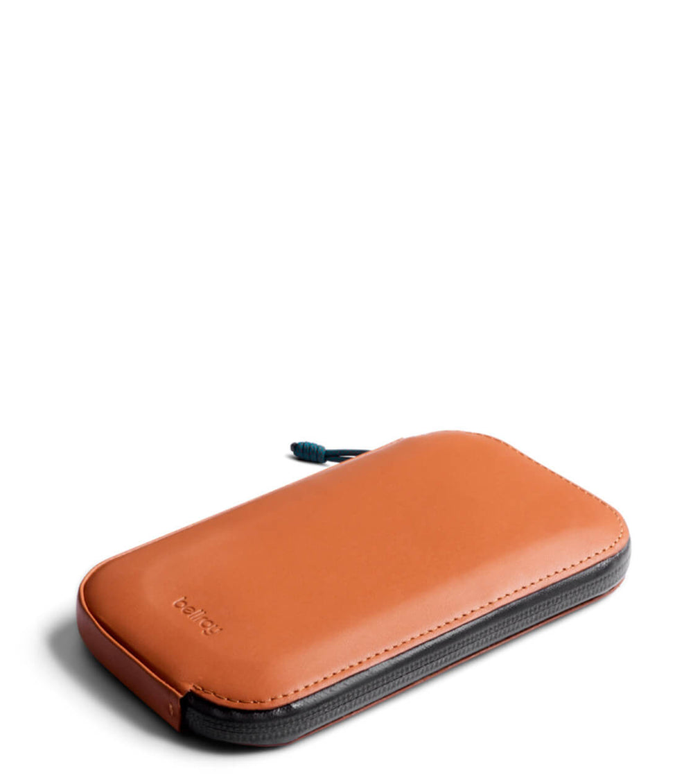 Bellroy Phone Pocket All-Conditions brown bronze