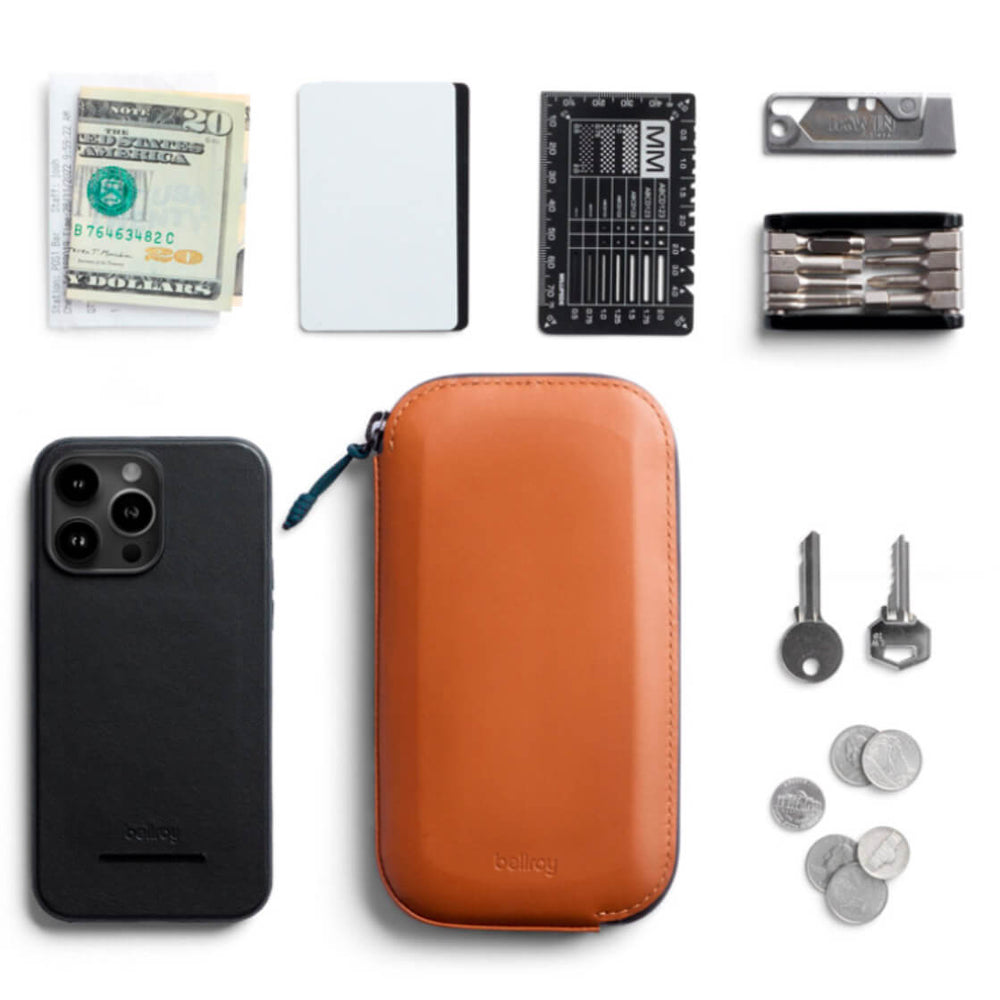 Bellroy Phone Pocket Plus All-Conditions brown bronze