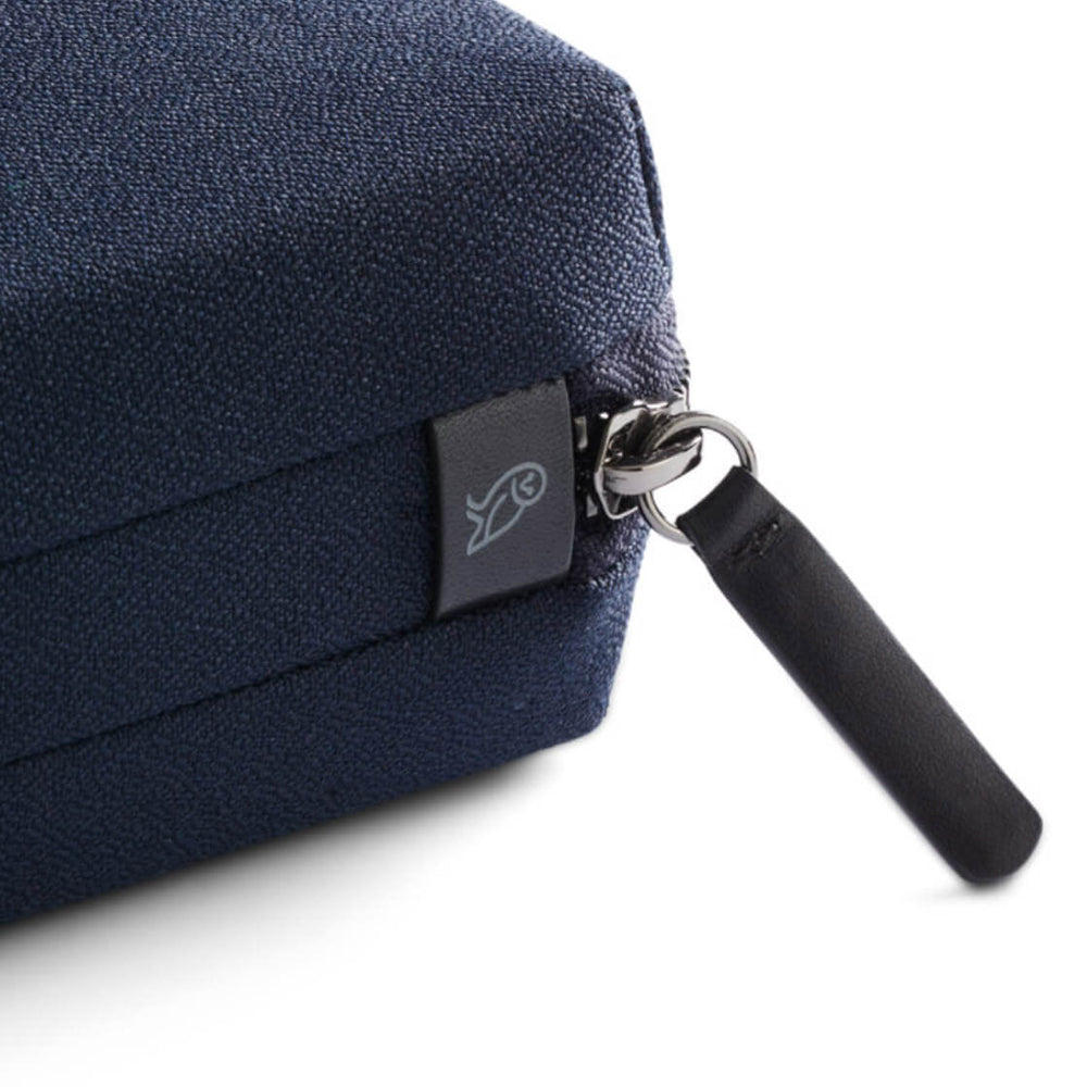 
                      
                        Bellroy Tech Kit blue navy
                      
                    