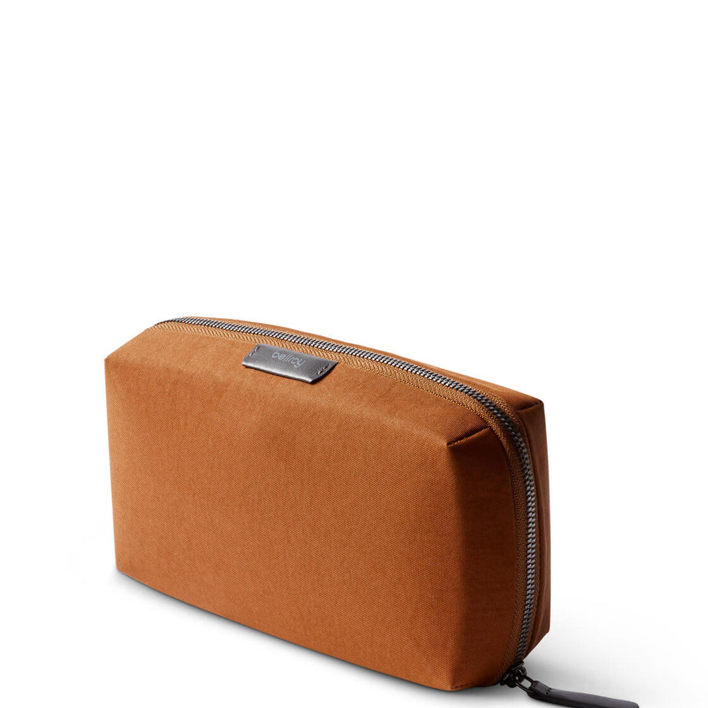 
                      
                        Bellroy Tech Kit brown bronze
                      
                    