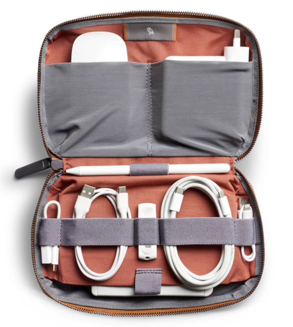 Bellroy Tech Kit brown bronze