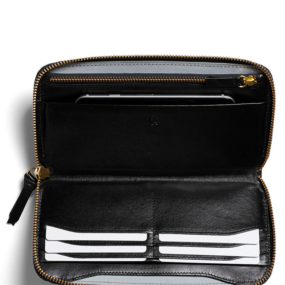 
                      
                        Bellroy Wallet Folio black
                      
                    