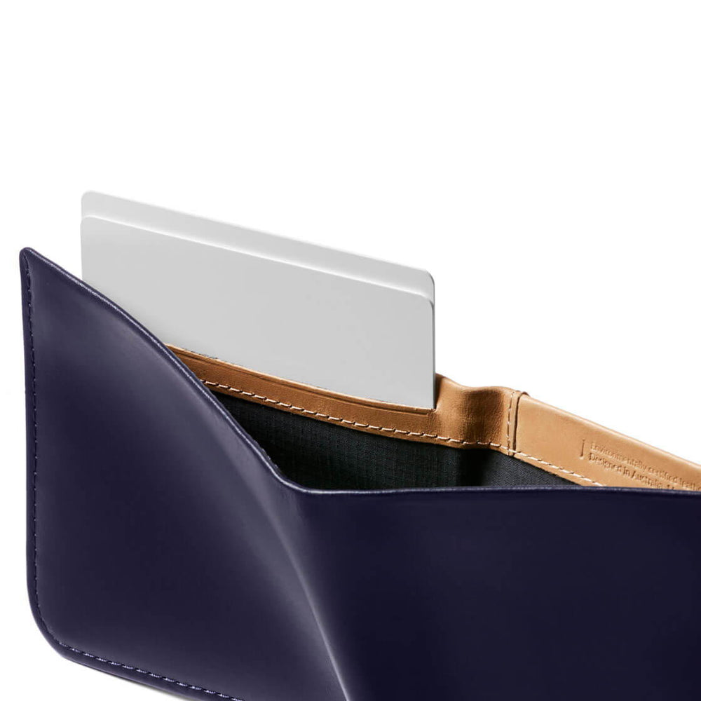 
                      
                        Bellroy Wallet Hide and Seek HI RFID blue navy
                      
                    