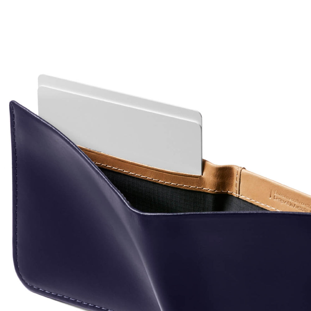 
                      
                        Bellroy Wallet Hide and Seek LO RFID blue navy
                      
                    