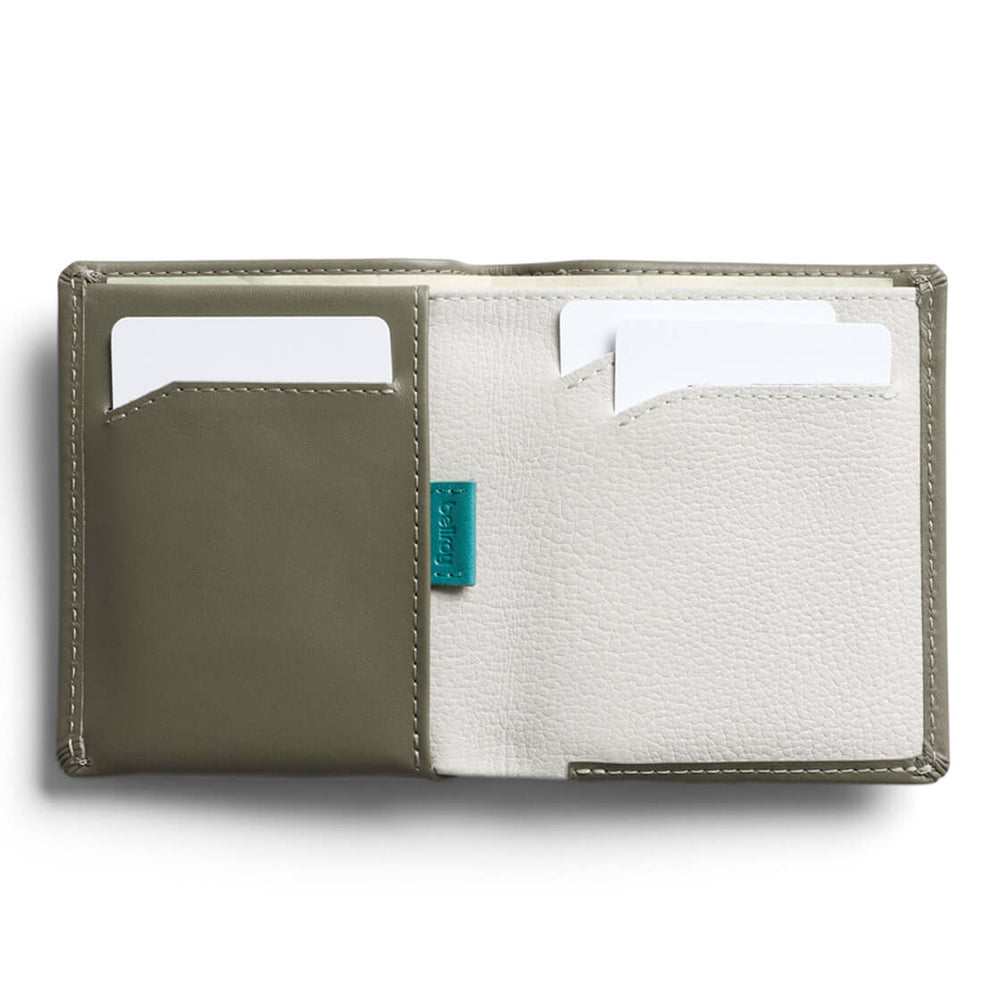 
                      
                        Bellroy Wallet Note Sleeve II RFID green willow
                      
                    
