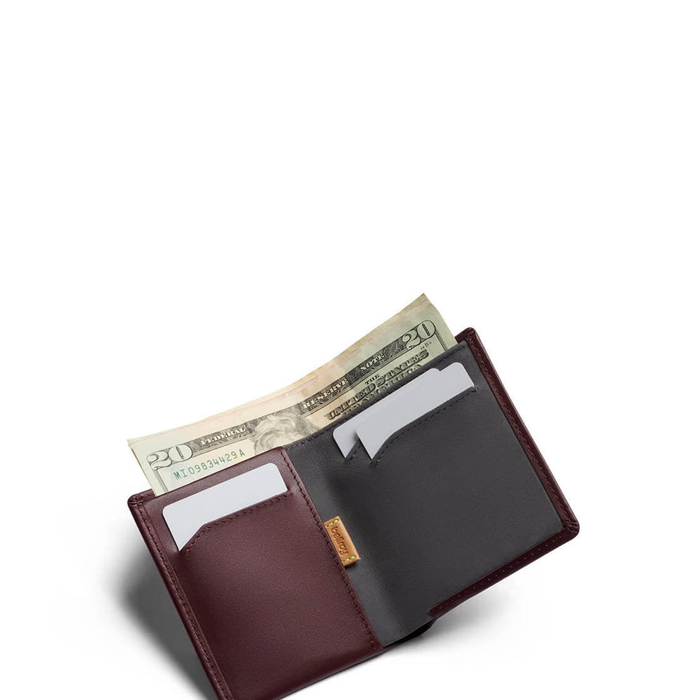 
                      
                        Bellroy Wallet Note Sleeve II RFID red wine
                      
                    