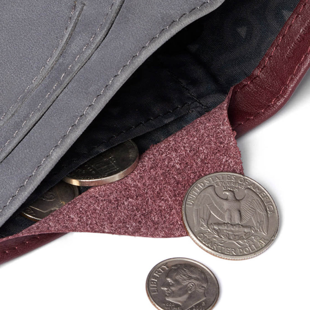 
                      
                        Bellroy Wallet Note Sleeve II RFID red wine
                      
                    